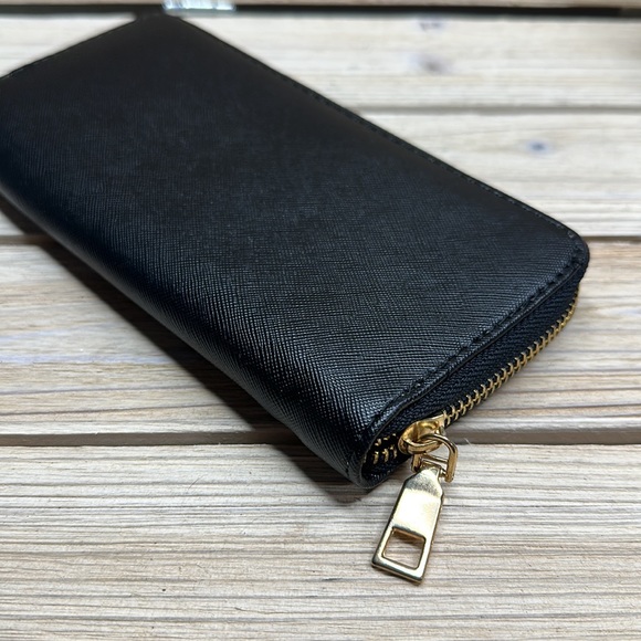 ELIMPAUL Black Vegan Leather Zip Wallet - Reduced shipping! - Picture 8 of 8